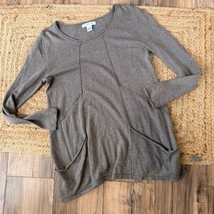 August Silk Light Gray Sweater with Pockets
